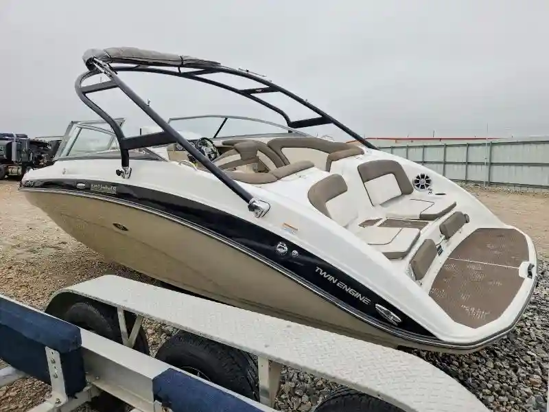 YAMCR313D212 2012 YAM BOAT-3