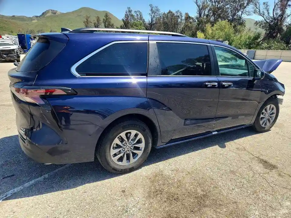 5TDYRKEC2RS194516 2024 TOYOTA SIENNA-2