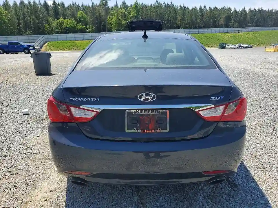 5NPEC4AB8BH189331 2011 HYUNDAI SONATA-5