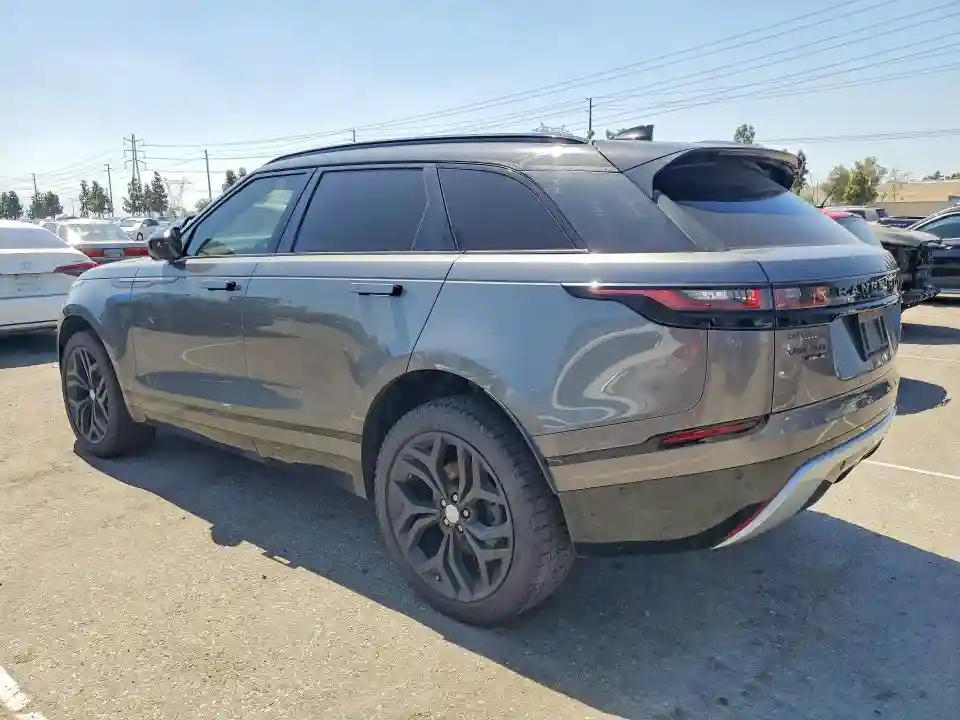 SALYL2RN6JA736031 2018 LAND ROVER RANGEROVER-1