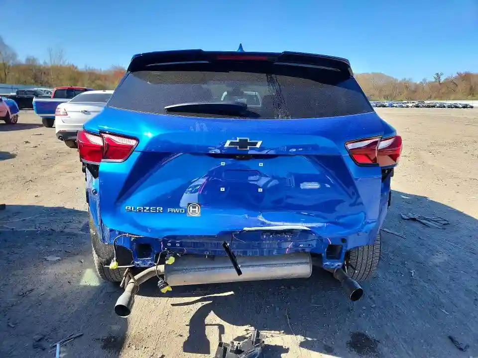 3GNKBHRS1KS633552 2019 CHEVROLET BLAZER-5