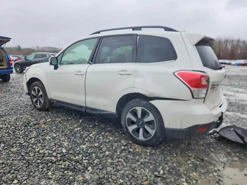 JF2SJAJC1HH535115 2017 SUBARU FORESTER-1