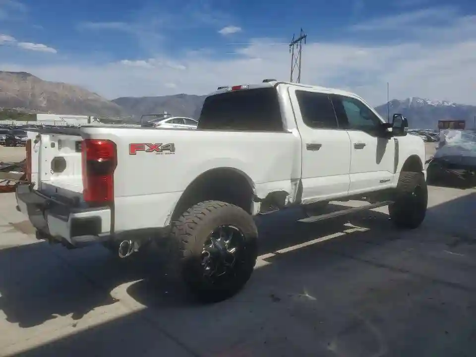 1FT8W3BT6REF94393 2024 FORD F350-2