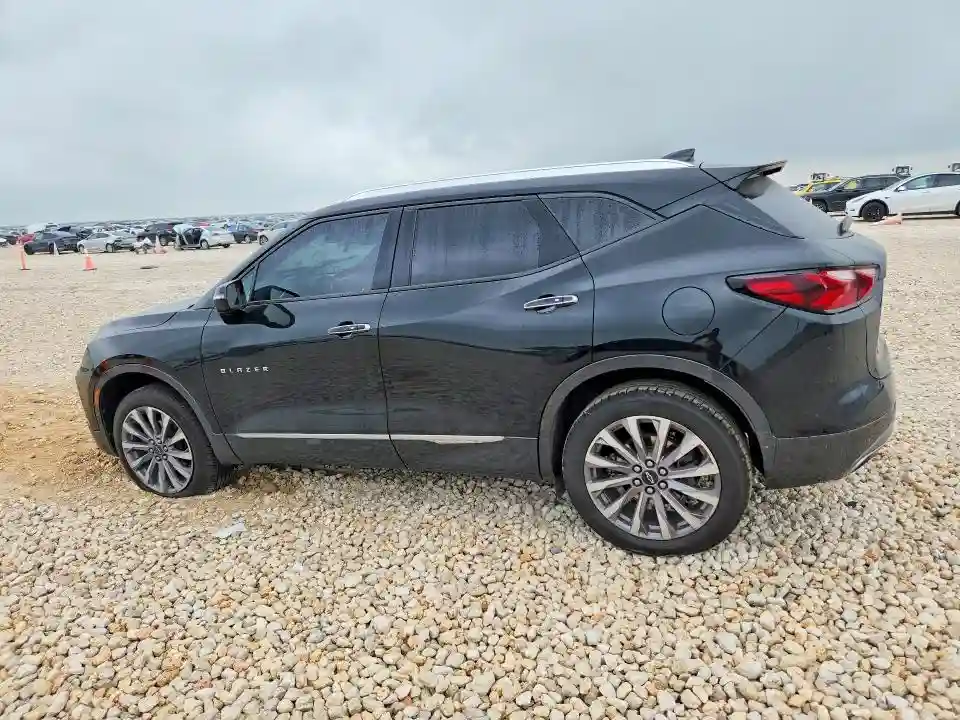 3GNKBFR4XNS154511 2022 CHEVROLET BLAZER-1