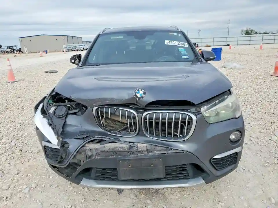 WBXHU7C36J5L07248 2018 BMW X1-4
