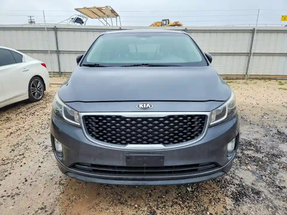 KNDMC5C16G6153614 2016 KIA SEDONA-4