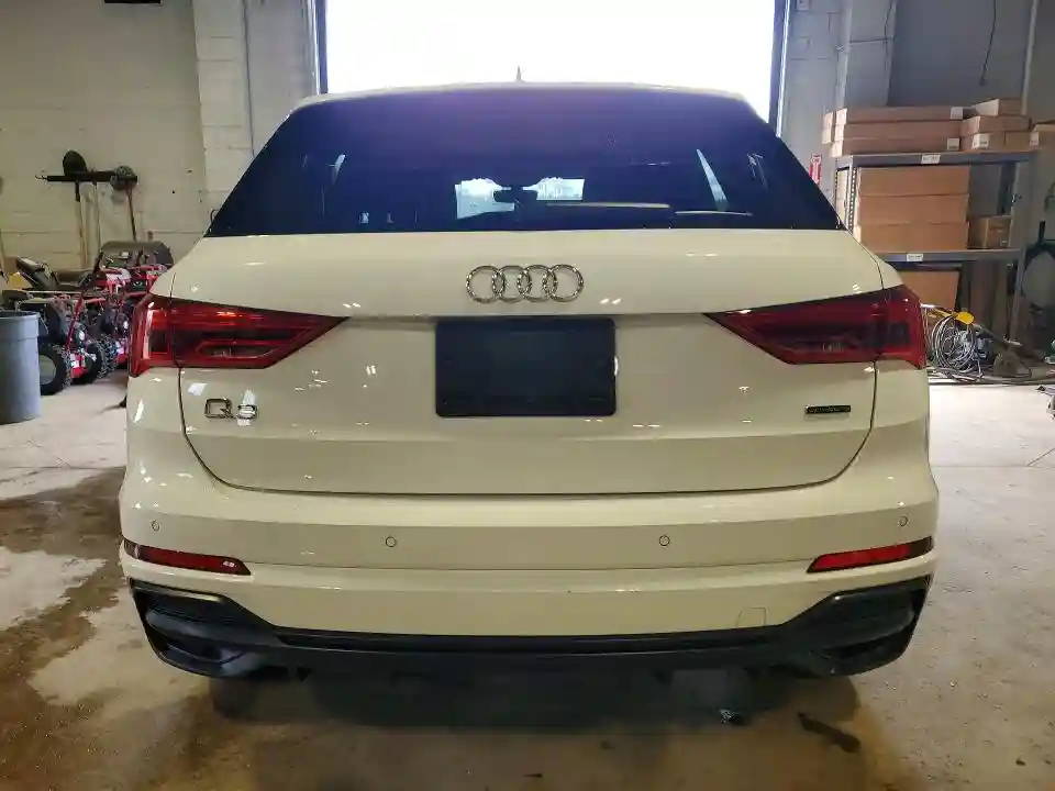 WA1EECF39L1072060 2020 AUDI Q3-5
