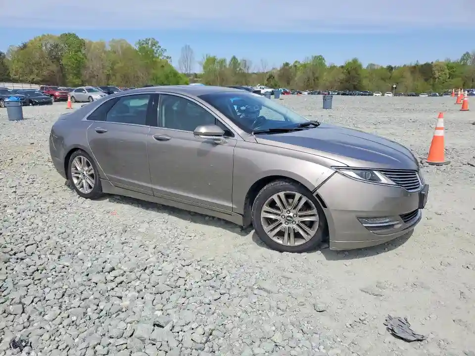 3LN6L2GK7GR607006 2016 LINCOLN TOWNHOUSE MKZ-3