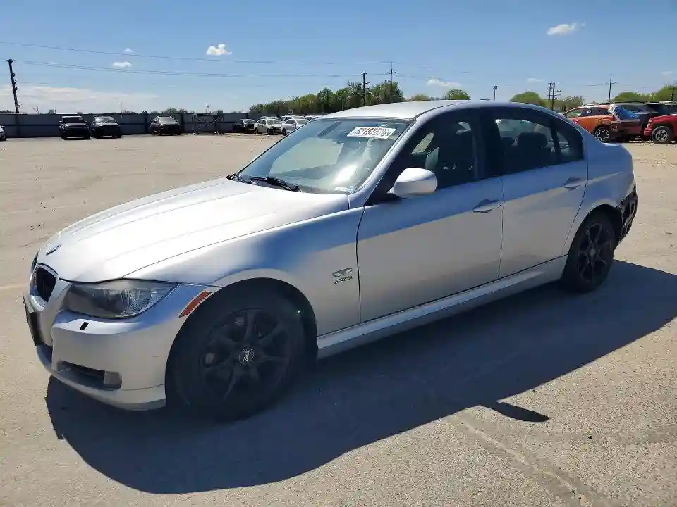 WBAPK5G55BNN80193 2011 BMW 3 SERIES-0