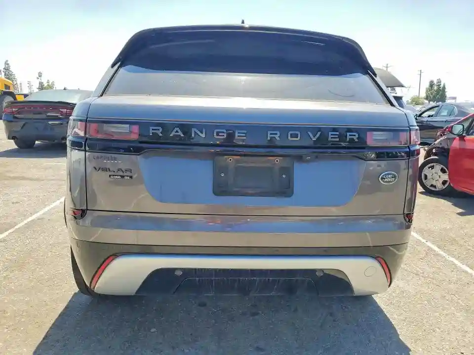 SALYL2RN6JA736031 2018 LAND ROVER RANGEROVER-5
