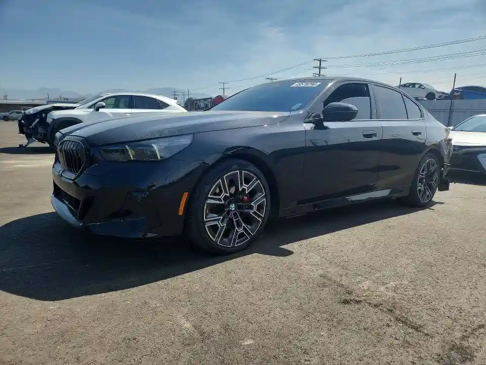 WBA43FJ0XSCT63902 2025 BMW 5 SERIES-0