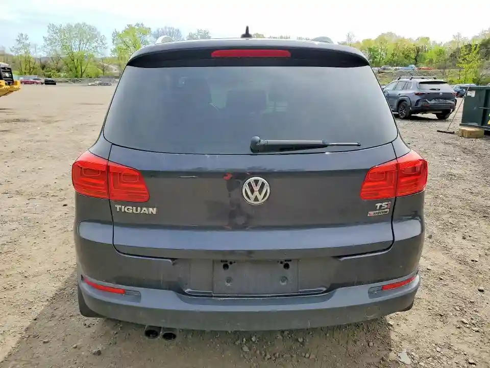 WVGSV7AX0HK007072 2017 VOLKSWAGEN TIGUAN-5