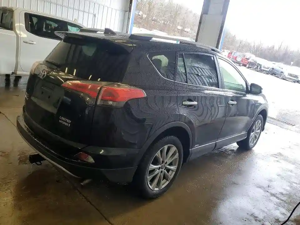 JTMDJREV9JD221159 2018 TOYOTA RAV4-2