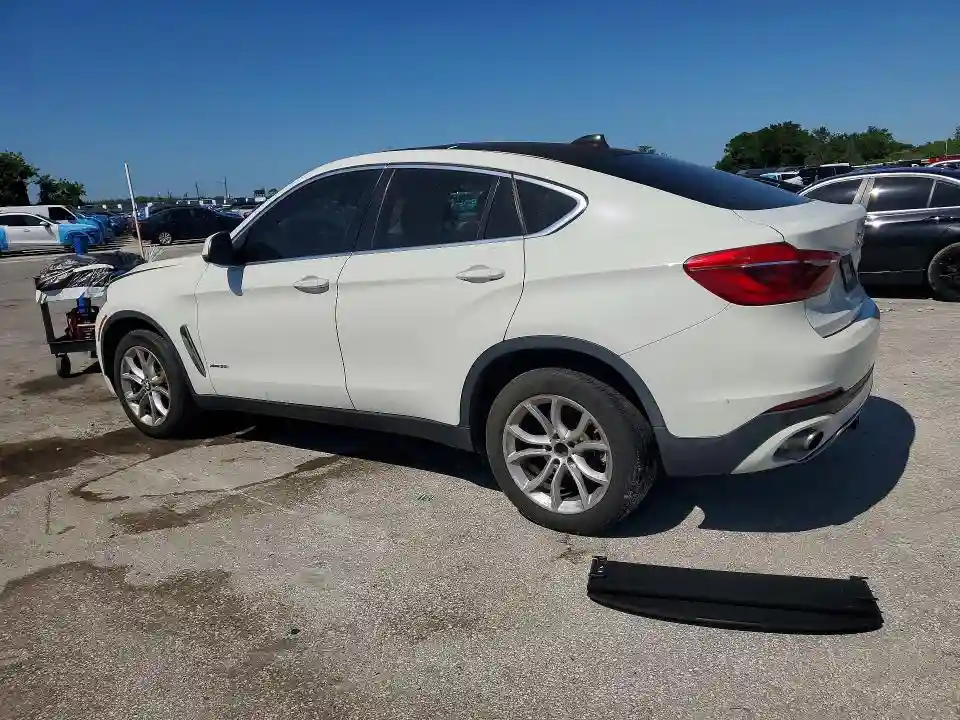 5UXKU2C56G0N82808 2016 BMW X6-1