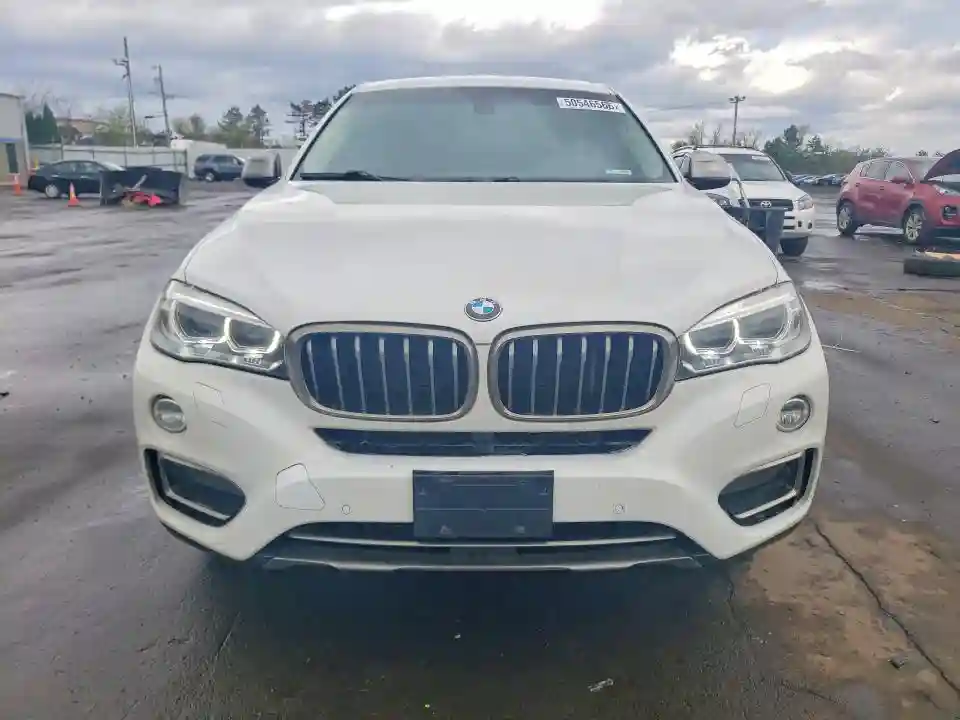 5UXKU2C53G0N83060 2016 BMW X6-4