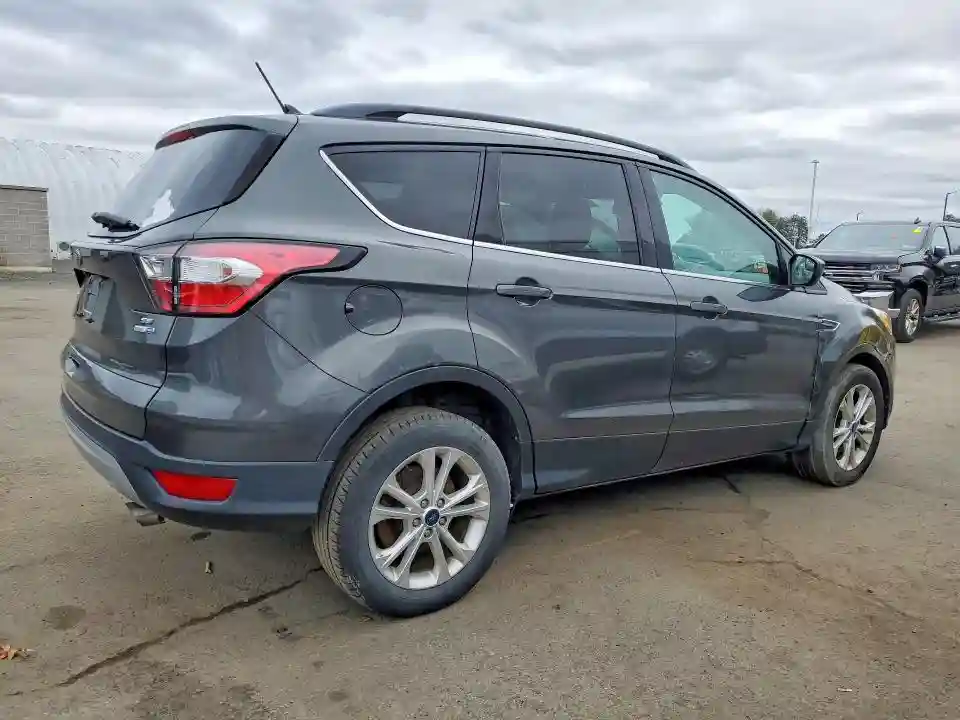 1FMCU9GD7JUA70065 2018 FORD ESCAPE-2