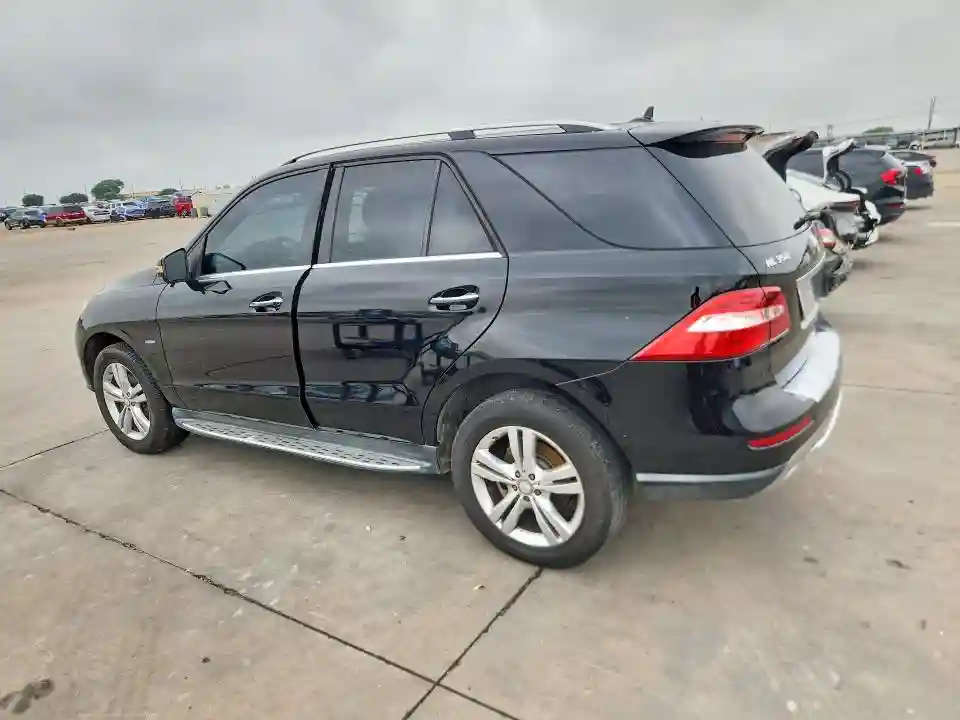 4JGDA2EB2CA011502 2012 MERCEDES-BENZ M-CLASS-1