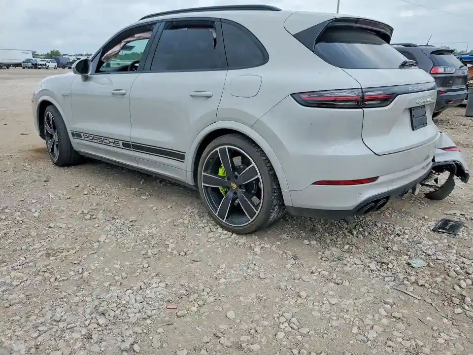 WP1AH2AY0PDA22174 2023 PORSCHE CAYENNE-1