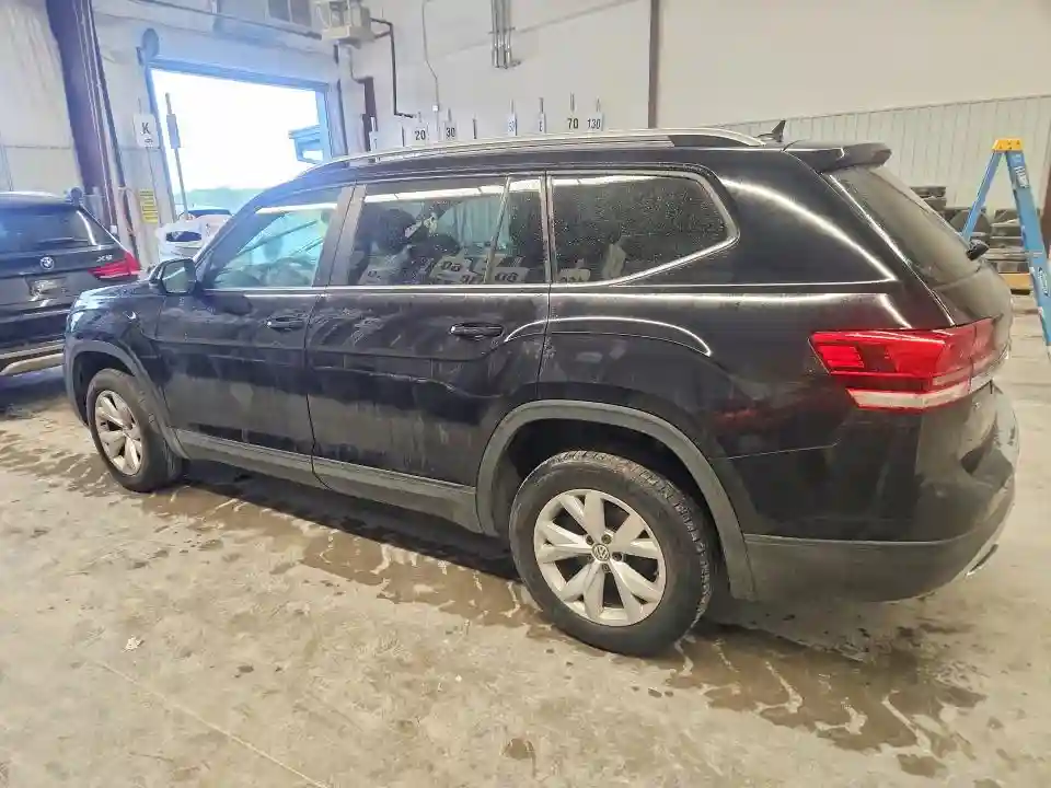 1V2UR2CAXKC581711 2019 VOLKSWAGEN ATLAS-1