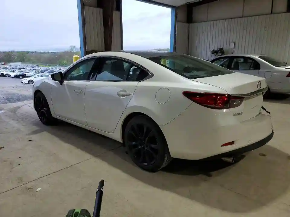 JM1GJ1V53G1425447 2016 MAZDA 6-1