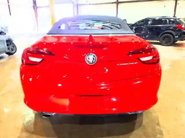 W04WJ3N56KG324068 2019 BUICK CASCADA-5
