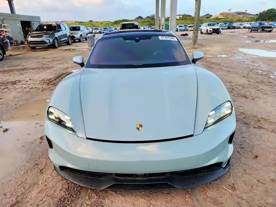 WP0AA2Y19SSA08361 2025 PORSCHE TAYCAN-4