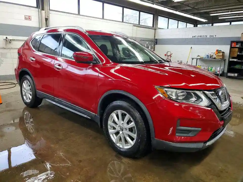 5N1AT2MV9HC832231 2017 NISSAN ROGUE-3