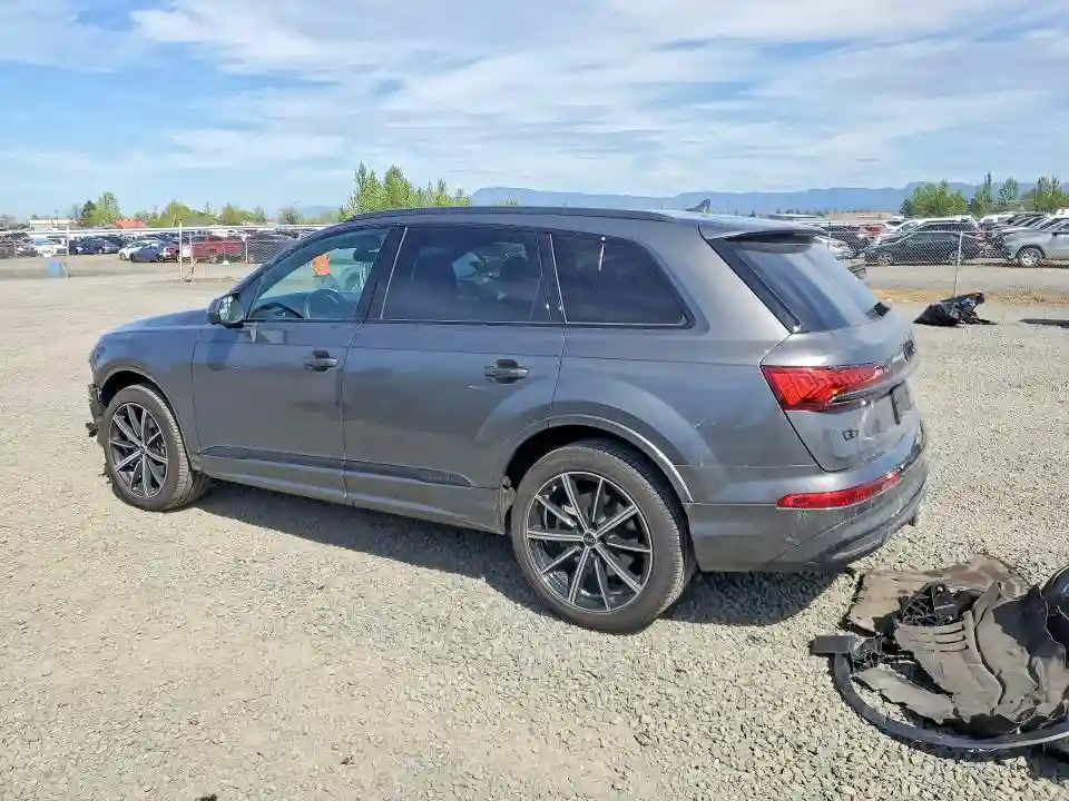 WA1LXBF71RD007807 2024 AUDI Q7-1