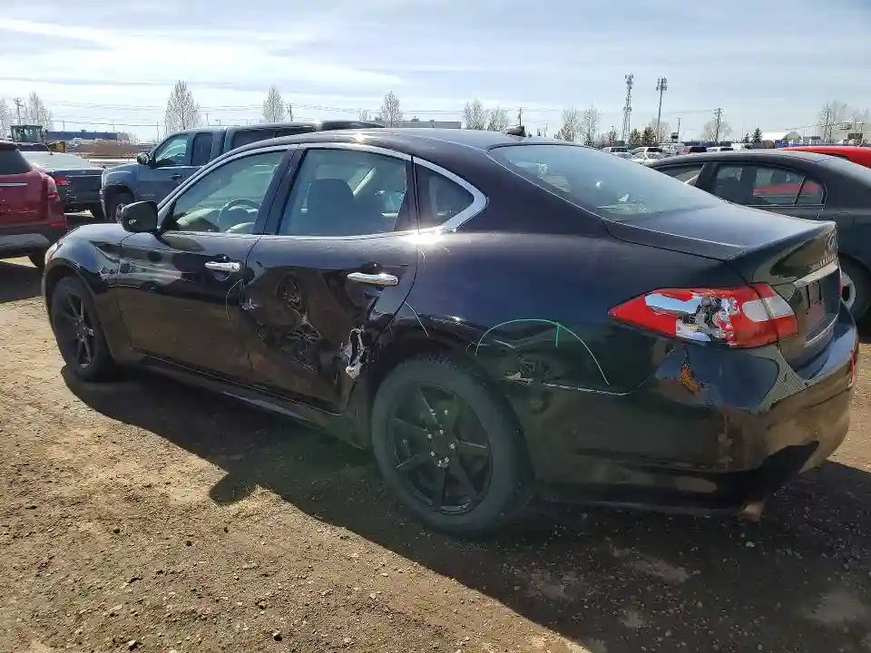 JN1AY1AR7CM580251 2012 INFINITI M56-1