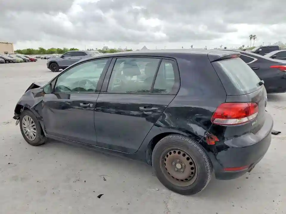 WVWDB7AJ7DW138682 2013 VOLKSWAGEN GOLF-1
