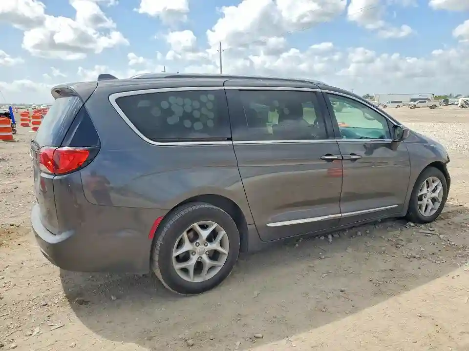 2C4RC1EG2HR531003 2017 CHRYSLER PACIFICA-2