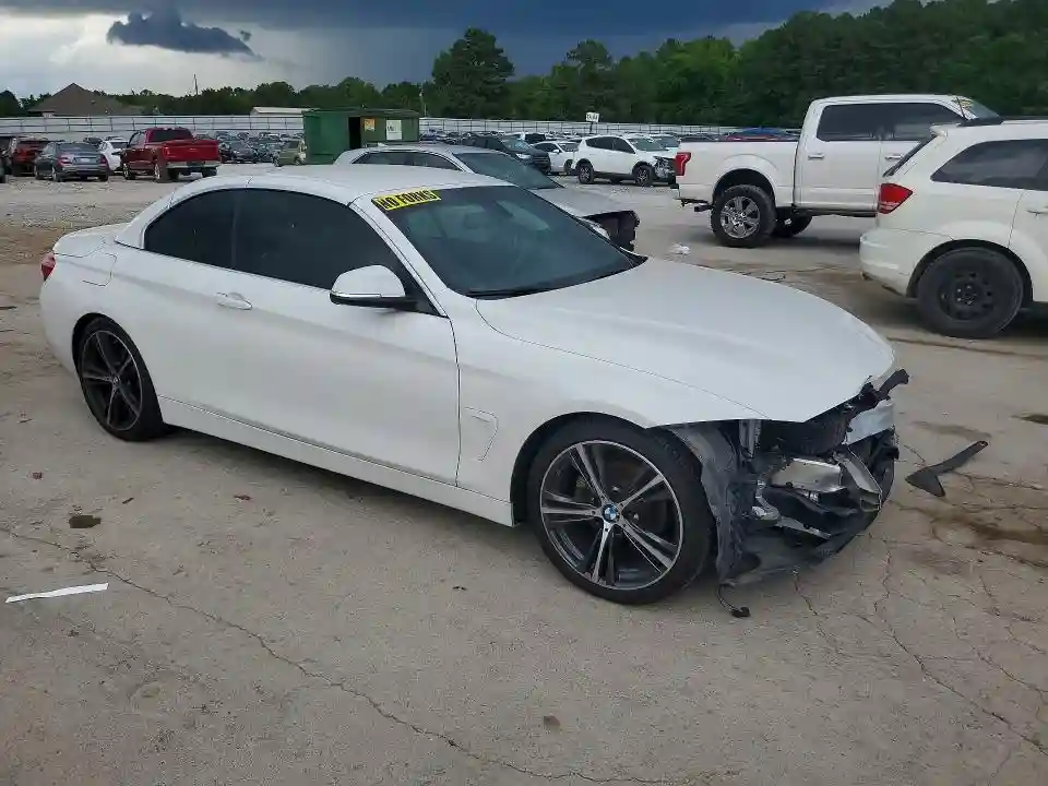 WBA4Z1C51JEC72033 2018 BMW 4 SERIES-3