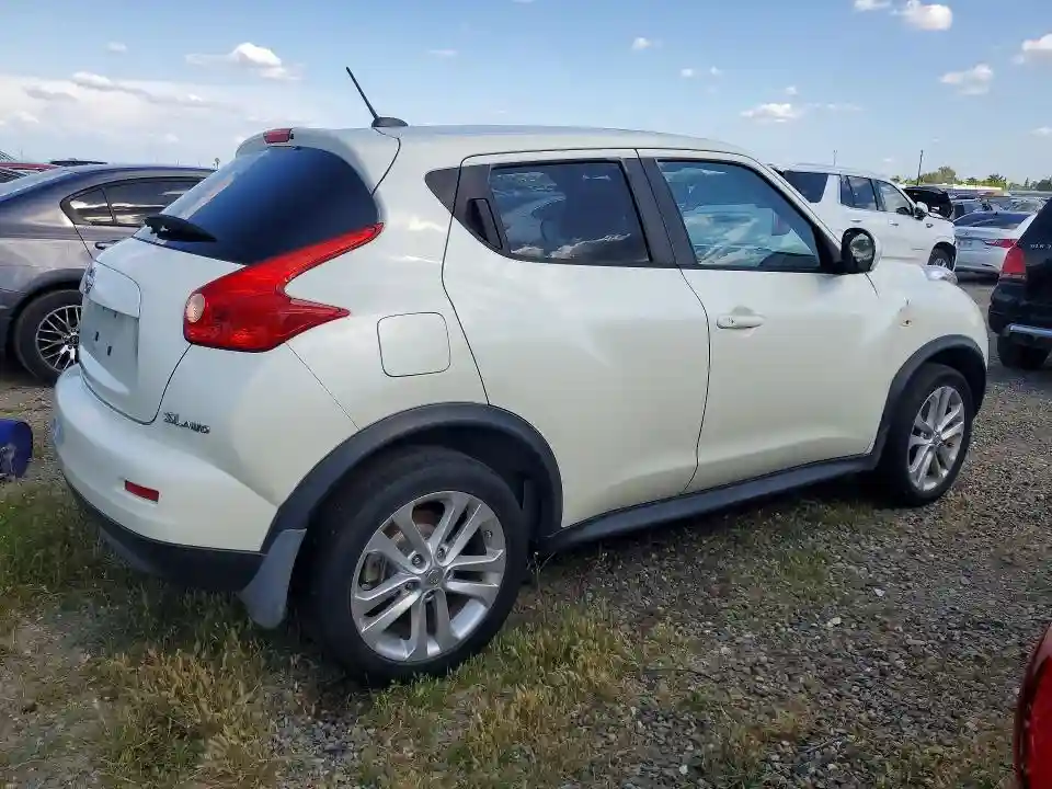 JN8AF5MV1BT015814 2011 NISSAN JUKE-2