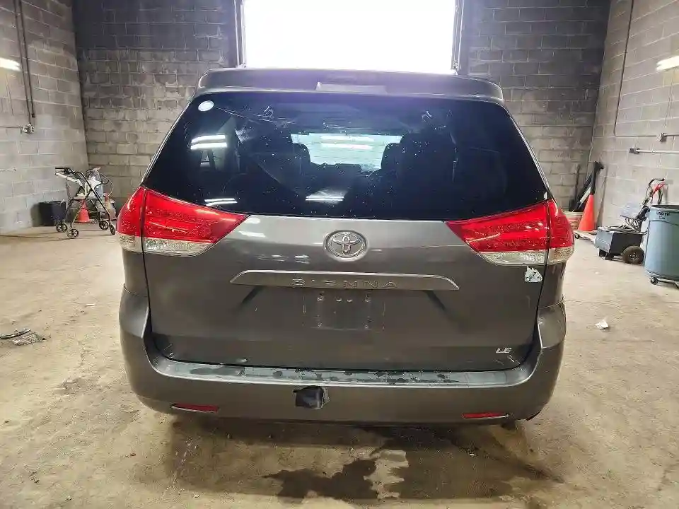 5TDKK3DC7CS178188 2012 TOYOTA SIENNA-5