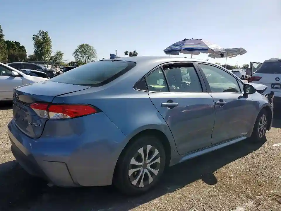 JTDEAMDE0MJ027828 2021 TOYOTA COROLLA-2