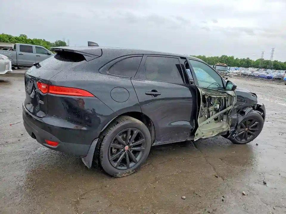 SADCK2FX9LA639729 2020 JAGUAR F-PACE-2
