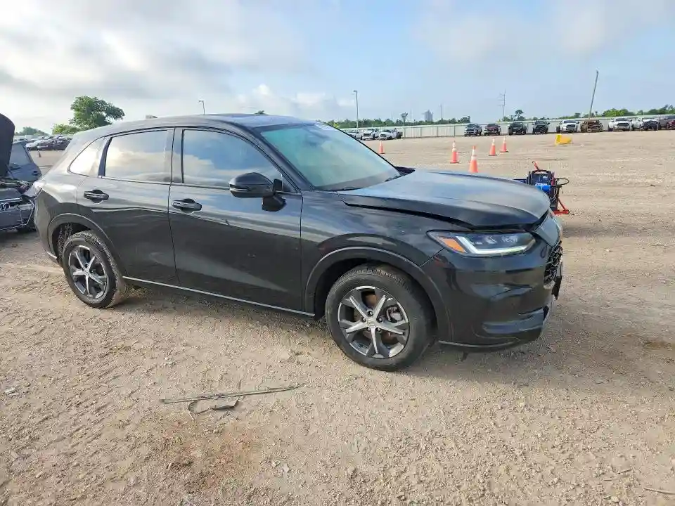 3CZRZ1H72PM731342 2023 HONDA HR-V-3