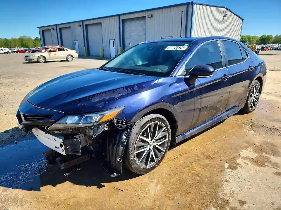 4T1G11AK4NU631914 2022 TOYOTA CAMRY-0
