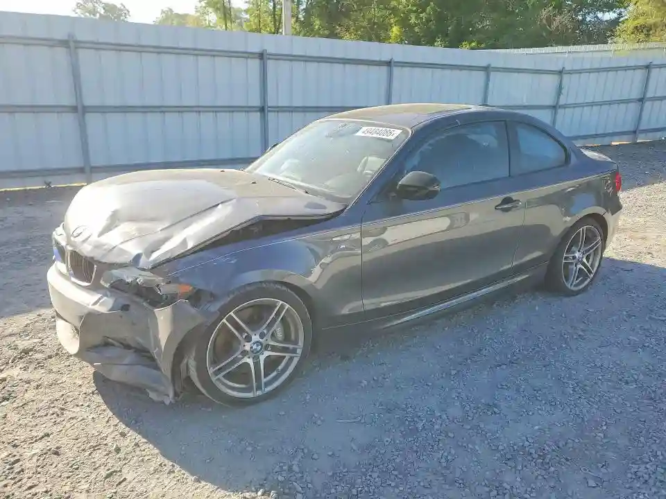 WBAUC9C51DVY60645 2013 BMW 1 SERIES-0