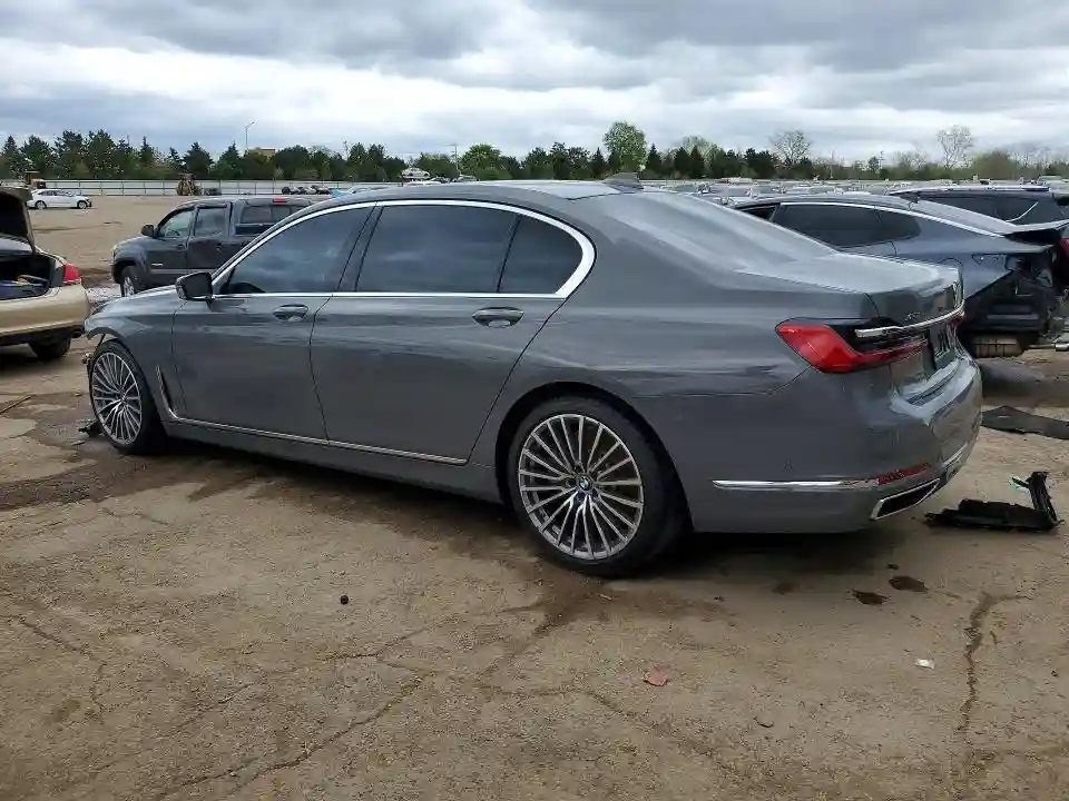 WBA7U2C0XLGJ59515 2020 BMW 7 SERIES-1