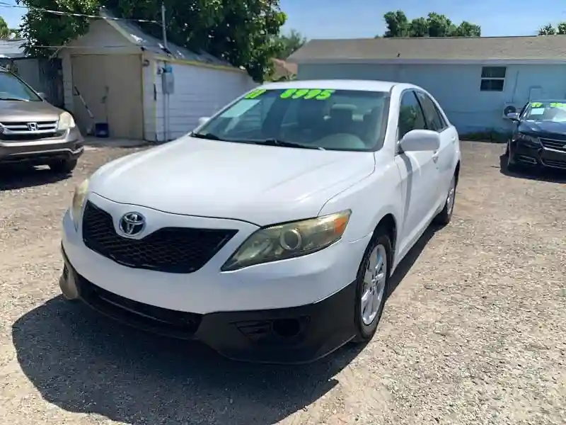 4T1BF3EK8BU634165 2011 TOYOTA CAMRY-1