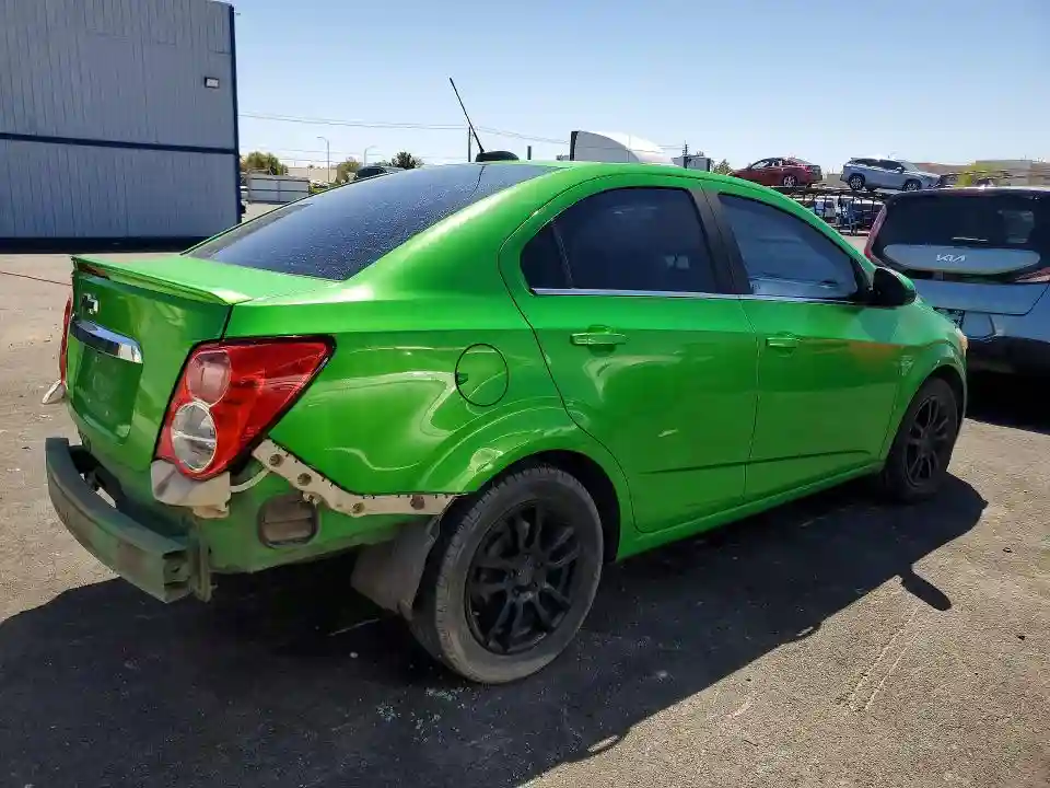 1G1JC5SB0F4146089 2015 CHEVROLET SONIC-2