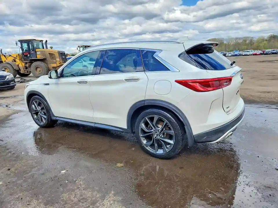 3PCAJ5M31KF121322 2019 INFINITI QX50-1