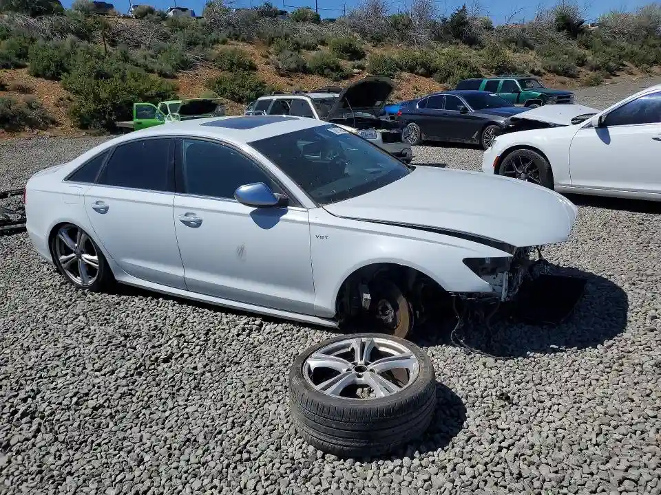 WAUJ2AFC4DN022224 2013 AUDI S6/RS6-3