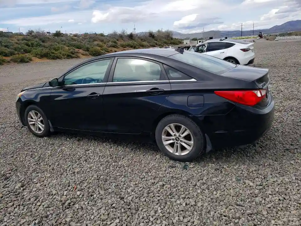 5NPEB4AC2DH609292 2013 HYUNDAI SONATA-1