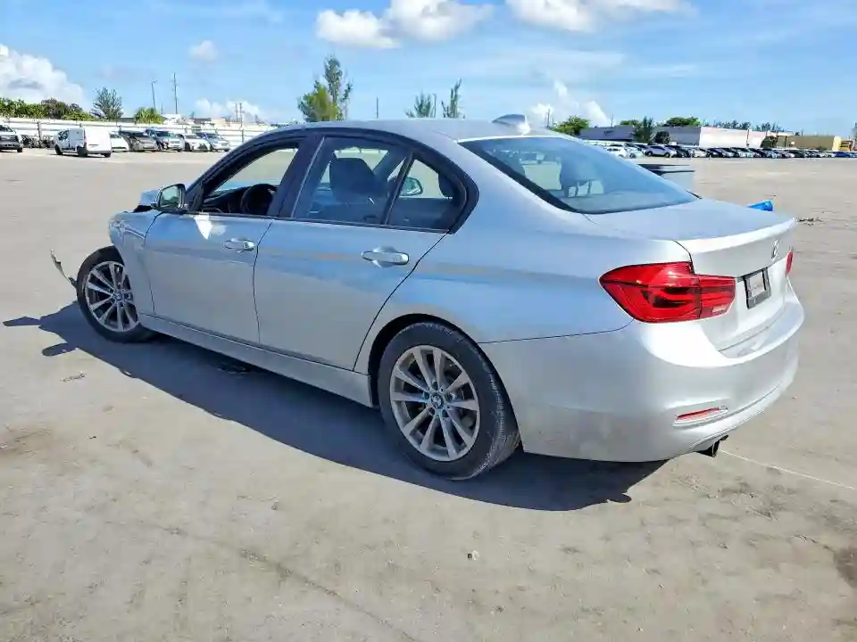 WBA8E1G59JNU92475 2018 BMW 3 SERIES-1