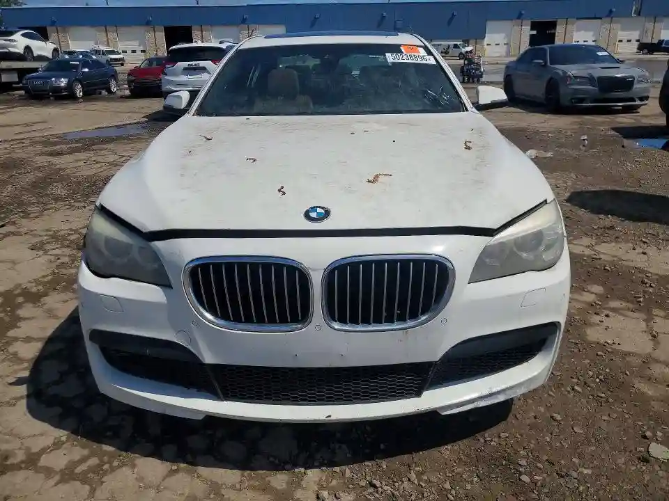 WBAYF4C54DD281523 2013 BMW 7 SERIES-4