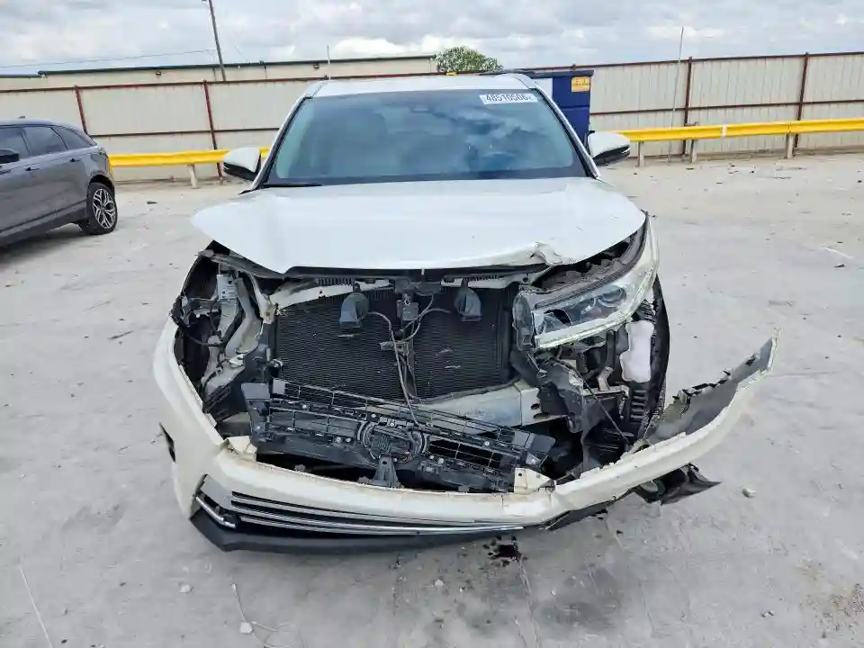 5TDYZRFH4JS240158 2018 TOYOTA HIGHLANDER-4