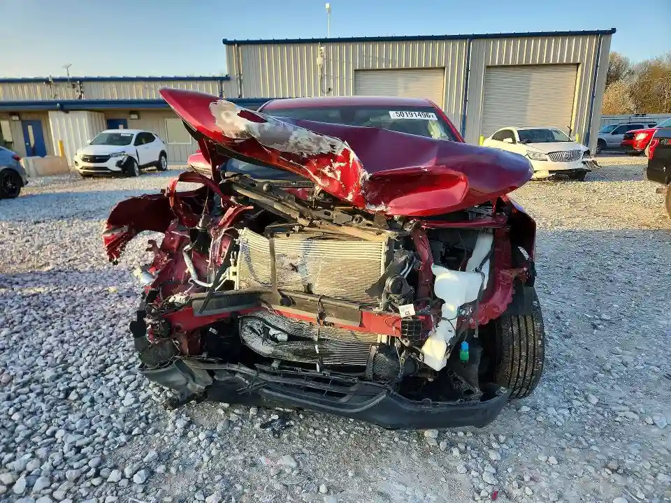 3GNAXKEV6KS550595 2019 CHEVROLET EQUINOX-4