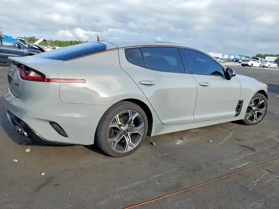 KNAE15LA0M6097091 2021 KIA STINGER-2